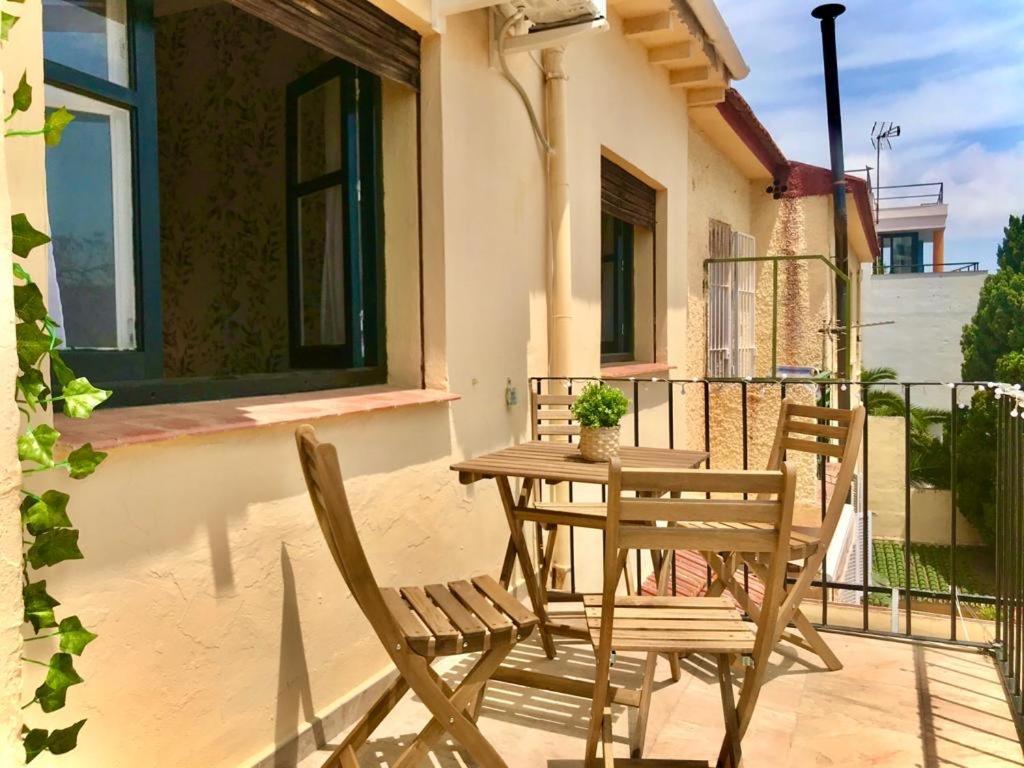 Pedregalejo I & Private Terrace By Ele Apartments Malaga Bagian luar foto
